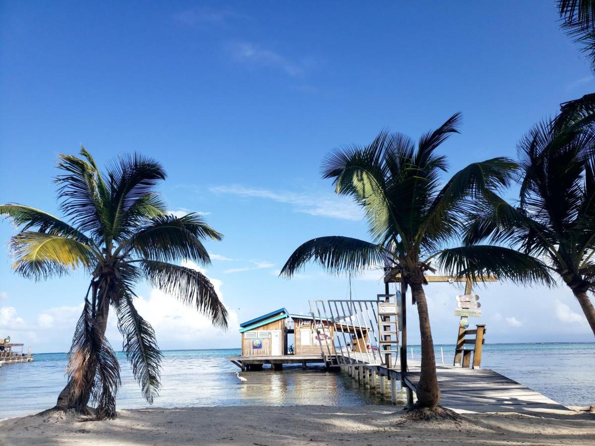Ocean Tide Beach Resort San Pedro  Exteriör bild