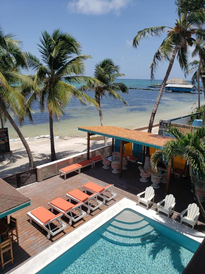 Ocean Tide Beach Resort San Pedro  Exteriör bild